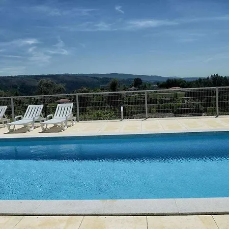 Country house Casa Da Caneleira Camelias De Basto